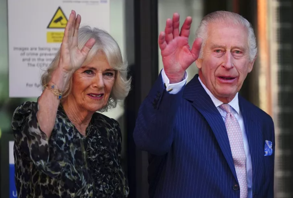 VIDEO/ Kjo është dalja e parë publike e Mbreti Charles, pas diagnostikimit me kancer