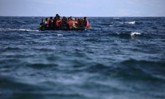 Gjenden 4 emigrantë të pajetë në një varkë në brigjet e Spanjës
