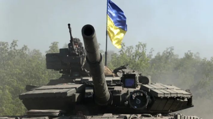 Ukraina: Rusia ka deri në 25,000 trupa që po përpiqen të pushtojnë qytetin e Chasiv Yar
