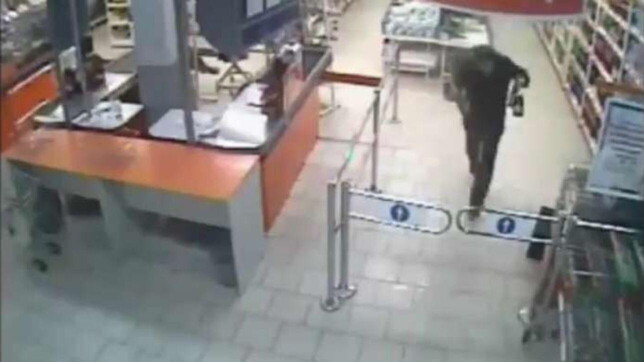 Emigranti tenton grabitjen në një dyqan ushqimesh dhe vdes duke u arratisur