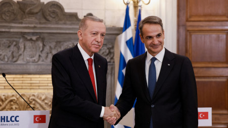 Erdogan pret sot Mitsotakis, dy liderët do të diskutojnë çështjet e nxehta mes dy vendeve