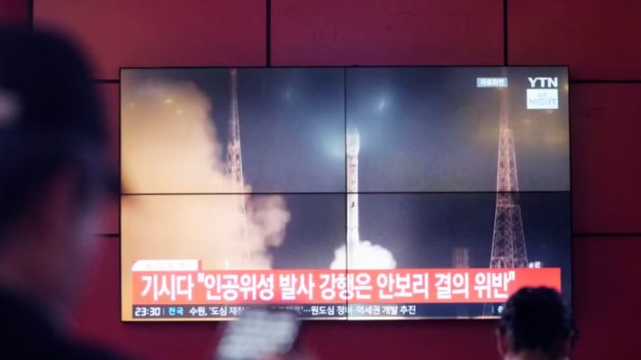 Koresë së Veriut i dështon dërgimi i një sateliti spiun në orbitë Koresë së Veriut i dështon dërgimi i një sateliti spiun në orbitë