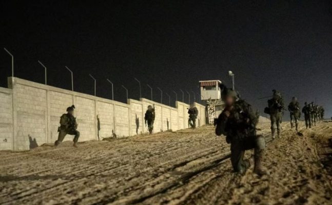 Ushtria izraelite vë në shënjestër tunelet e Hamasit në kufirin mes Gazës dhe Egjiptit Ushtria izraelite vë në shënjestër tunelet e Hamasit në kufirin mes Gazës dhe Egjiptit