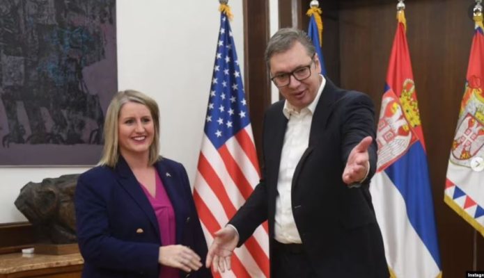 Nënsekretarja amerikane në Beograd, thekson rëndësinë e përparimit drejt normalizimit të marrëdhënieve Kosovë – Serbi
