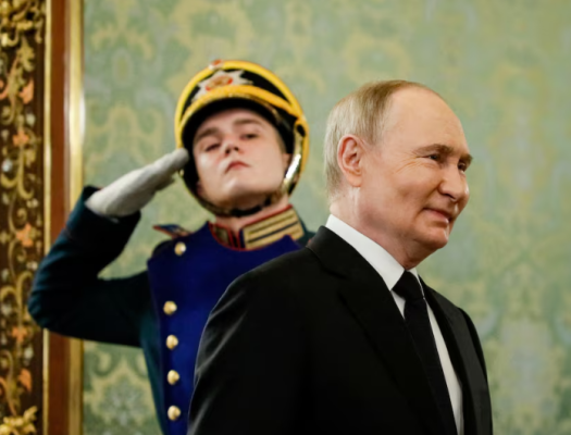 Reuters: Putini i gatshëm t’i jap fund luftës në Ukrainë