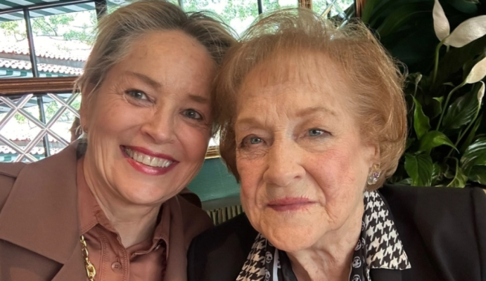 “91 vjeç, e pabesueshme çfarë bukurie”, Sharon Stone admiron nënën e saj