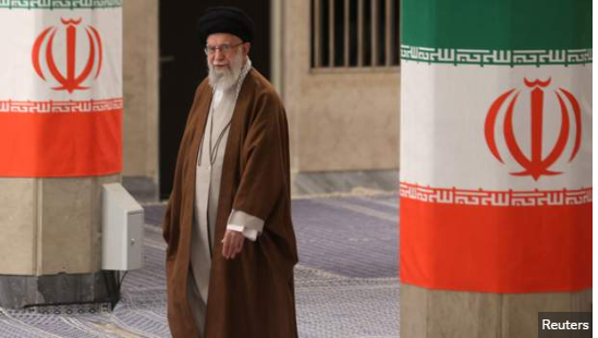 Pas vdekjes së Raisit, udhëheqësi suprem i Iranit shpall presidentin e përkohshëm të vendit