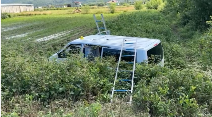 Pësoi arrest kardiak dhe furgoni doli nga rruga, humb jetën 50-vjeçari në Lezhë