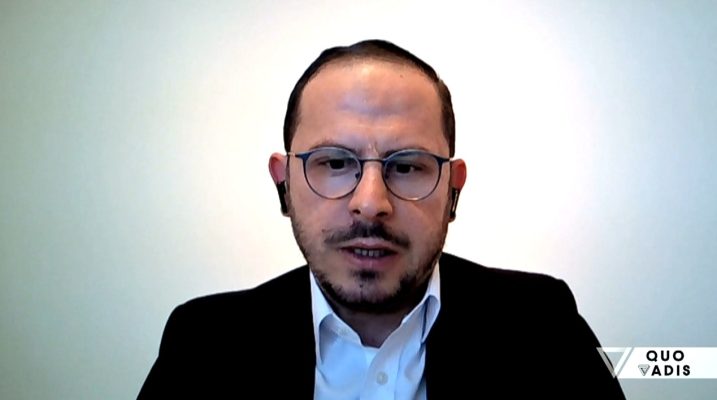“Shqiptarët e Gjermanisë janë të studiuar”, Bledar Milaqi tregon sa paguhen mjekët dhe kamarierët