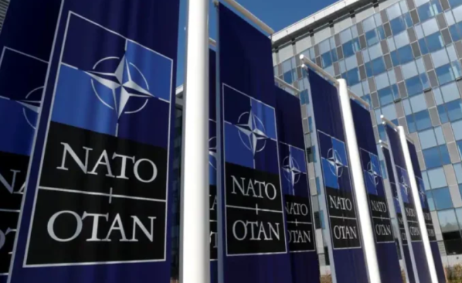 NATO e shqetësuar: Rusia po intensifikon sulmet kibernetike