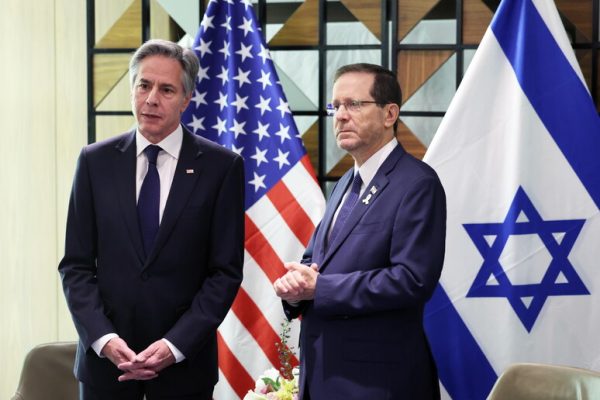Blinken nga Tel Avivi: SHBA e vendosur që tani të ketë një marrëveshje Izrael-Hamas