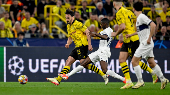 “Muri i verdhë” qëndron stoik përballë yjeve të PSG-së, Dortmundi fiton ndeshjen e parë