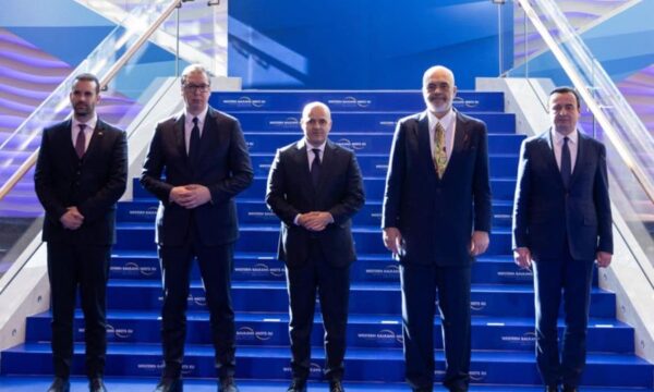 Samiti rajonal i liderëve bën bashkë Ramën, Kurtin dhe Vuçiçin në Mal të Zi