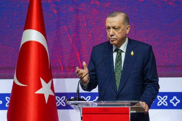 Turqia “ngriu” marrëdhëniet tregtare me Izraelin, Erdogan: E dimë që Perëndimi do të na sulmojë për këtë vendim Turqia “ngriu” marrëdhëniet tregtare me Izraelin, Erdogan: E dimë që Perëndimi do të na sulmojë për këtë vendim