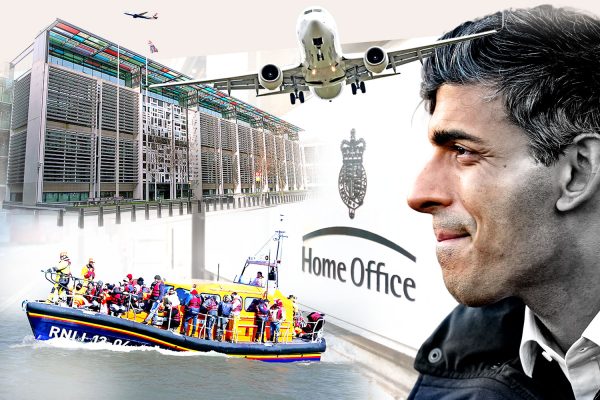 Britania e Madhe dërgon emigrantin e parë në Ruandë, i hapet rruga dëbimit të azilkërkuesve Britania e Madhe dërgon emigrantin e parë në Ruandë, i hapet rruga dëbimit të azilkërkuesve