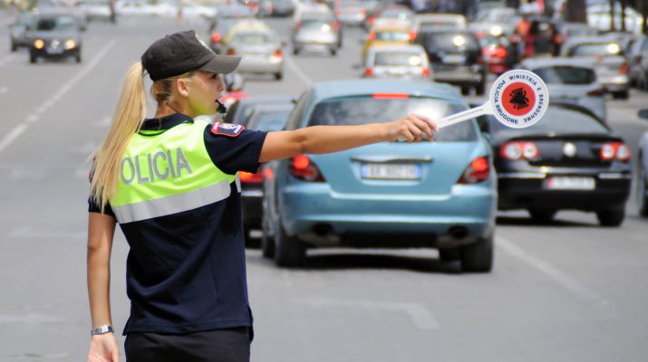 “Rrugorja” bën bilancin javor: 9 drejtues mjetesh të arrestuar, mbi 11 mijë gjoba “Rrugorja” bën bilancin javor: 9 drejtues mjetesh të arrestuar, mbi 11 mijë gjoba