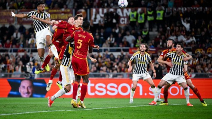 Juventus dhe Roma ndajnë një pikë, kryeqytetasit përballen me Atalantën për vendin e pestë