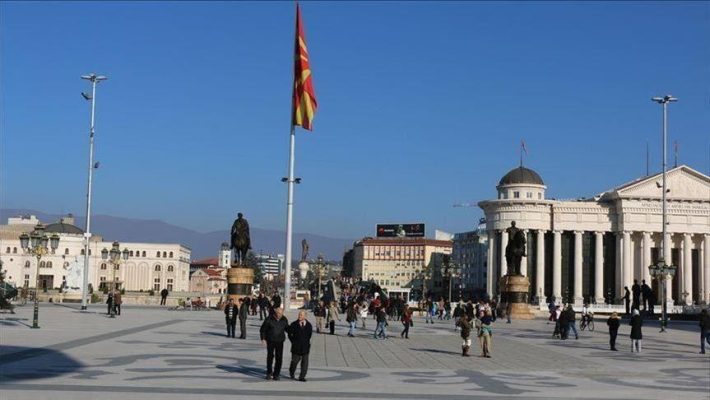 Shkup, opozita fiton zgjedhjet, VMRO merr 58 mandate, dërrmohet LSDM, koalicioni shqiptar “Fronti Evropian”, forcë e dytë