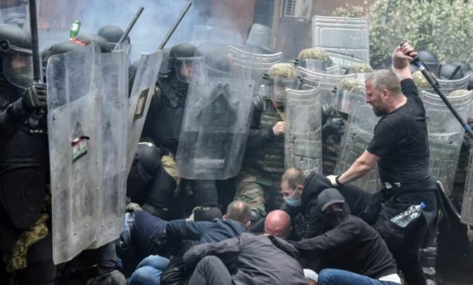 Pjesë e dhunës në Veri të Kosovës, një muaj paraburgim për shtetasin serb