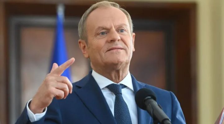 Zgjedhjet për në PE, kryeministri polak bën thirrjen e fortë: Dilni të votoni, nëse nuk doni të rrezikoni nga lufta Zgjedhjet për në PE, kryeministri polak bën thirrjen e fortë: Dilni të votoni, nëse nuk doni të rrezikoni nga lufta
