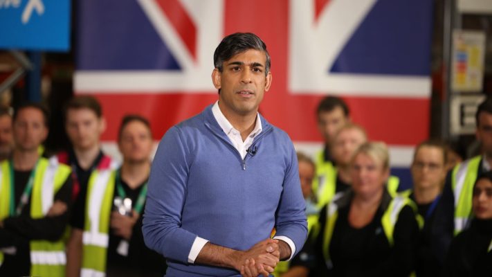 Britania e Madhe ka një udhëheqës të ri, Rishi Sunak humb zgjedhjet, triumfojnë Laburistët Britania e Madhe ka një udhëheqës të ri, Rishi Sunak humb zgjedhjet, triumfojnë Laburistët