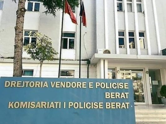 Tentoi të vriste një person në Berat vitin e kaluar, ekstradohet nga Kosova 56-vjeçari