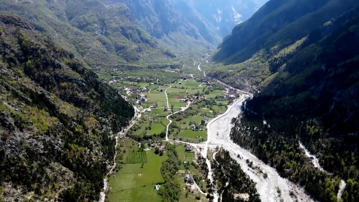 Rritet interesi për turizmin malor, Thethi dhe Valbona mbeten destinacionet e preferuara Rritet interesi për turizmin malor, Thethi dhe Valbona mbeten destinacionet e preferuara