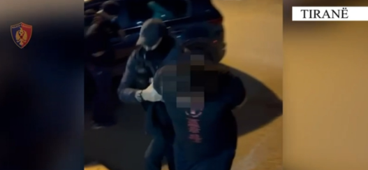 Operacion antidrogë në Tiranë, sekuestrohen drogëra të forta, lëshohen 24 masa sigurie