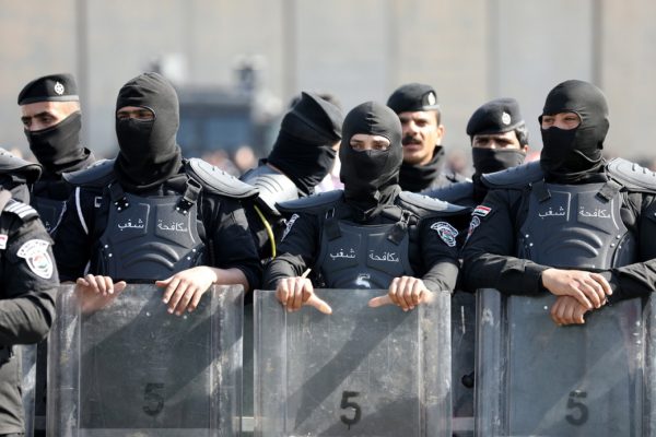Tre suedezë dënohen me vdekje në Irak Tre suedezë dënohen me vdekje në Irak