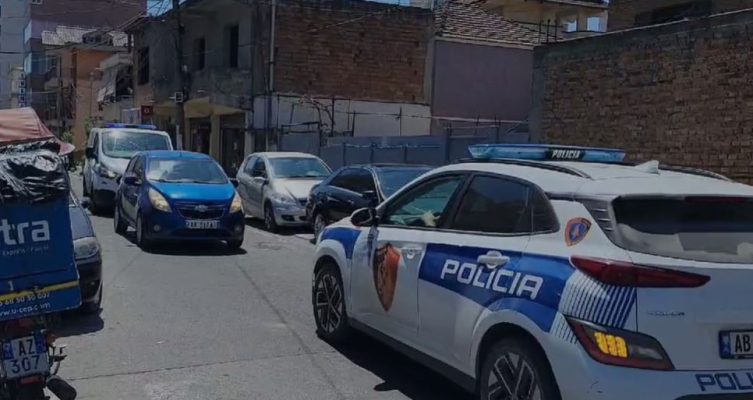 Plagosje me thikë në Durrës, arrestohet autori Plagosje me thikë në Durrës, arrestohet autori