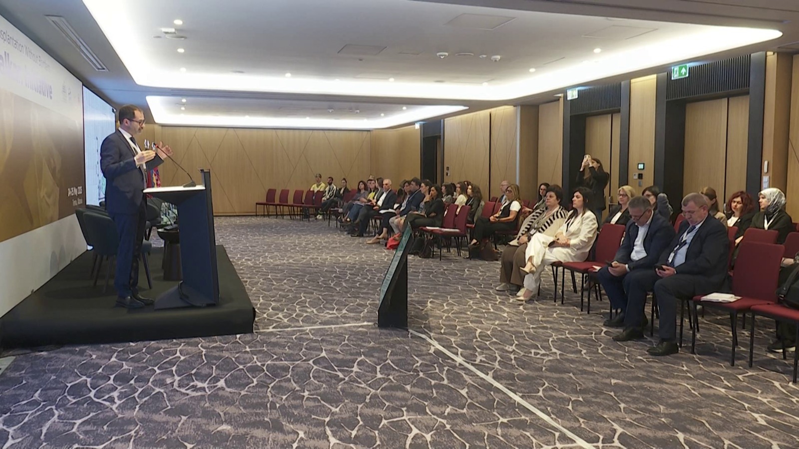 Sfida e transplanteve në mjekësi  zhvillohet në Tiranë konferenca dy ditore me specialistë nga vendi e bota