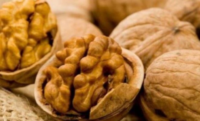 Pesë ushqimet e shëndetshme që duhet t’i shtoni dietës tuaj, ja cilat janë ato Pesë ushqimet e shëndetshme që duhet t’i shtoni dietës tuaj, ja cilat janë ato