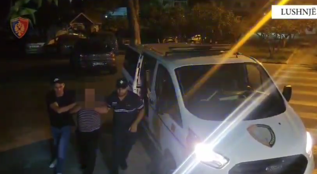 Kapet në flagrancë duke vjedhur në Kishën Katolike  arrestohet 48 vjeçari në Lushnjë