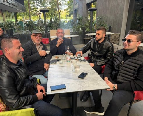 Berisha tha se u arratis, reagon Tom Doshi: O mashtrues, ke 20 vite që shpif
