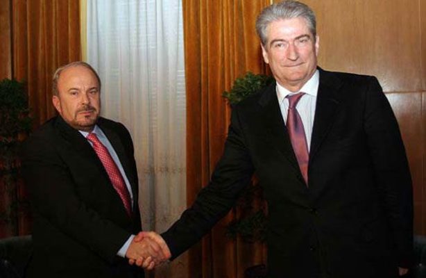 Ndarja nga jeta e Fatos Nanos, reagon Sali Berisha