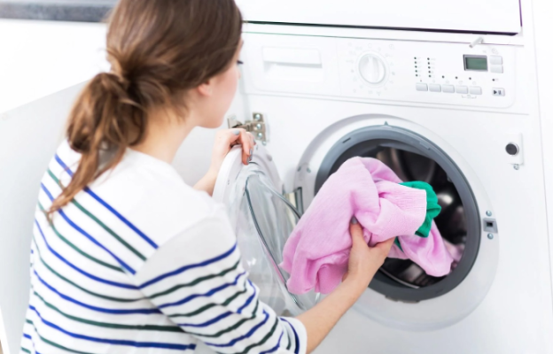 Pse duhet t’i lajmë gjithmonë rrobat e reja para se t’i veshim?