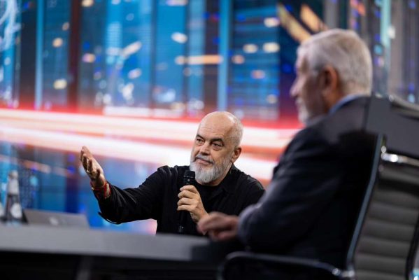 Rama kritikon BE për armatimin: Nuk e ka planin e saj të paqes, tani nisi të rizbulonte fjalën armëpushim
