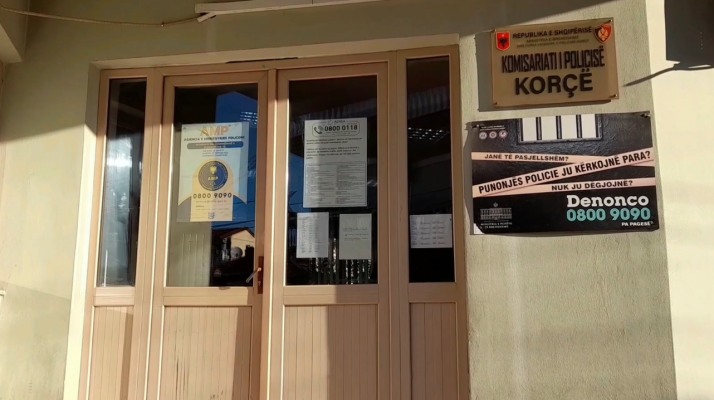 Arrestohet 16-vjeçari në Korçë, dyshohet se abuzoi seksualisht me të miturën