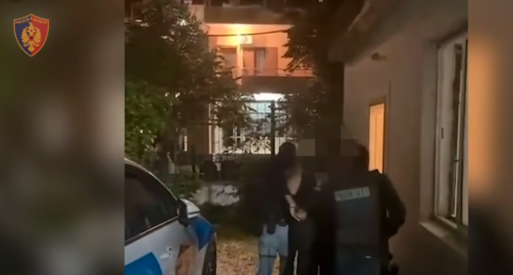 Në kërkim nga Kosova për kultivim droge, kapet në Tepelenë 44-vjeçari! Pritet të ekstradohet Në kërkim nga Kosova për kultivim droge, kapet në Tepelenë 44-vjeçari! Pritet të ekstradohet