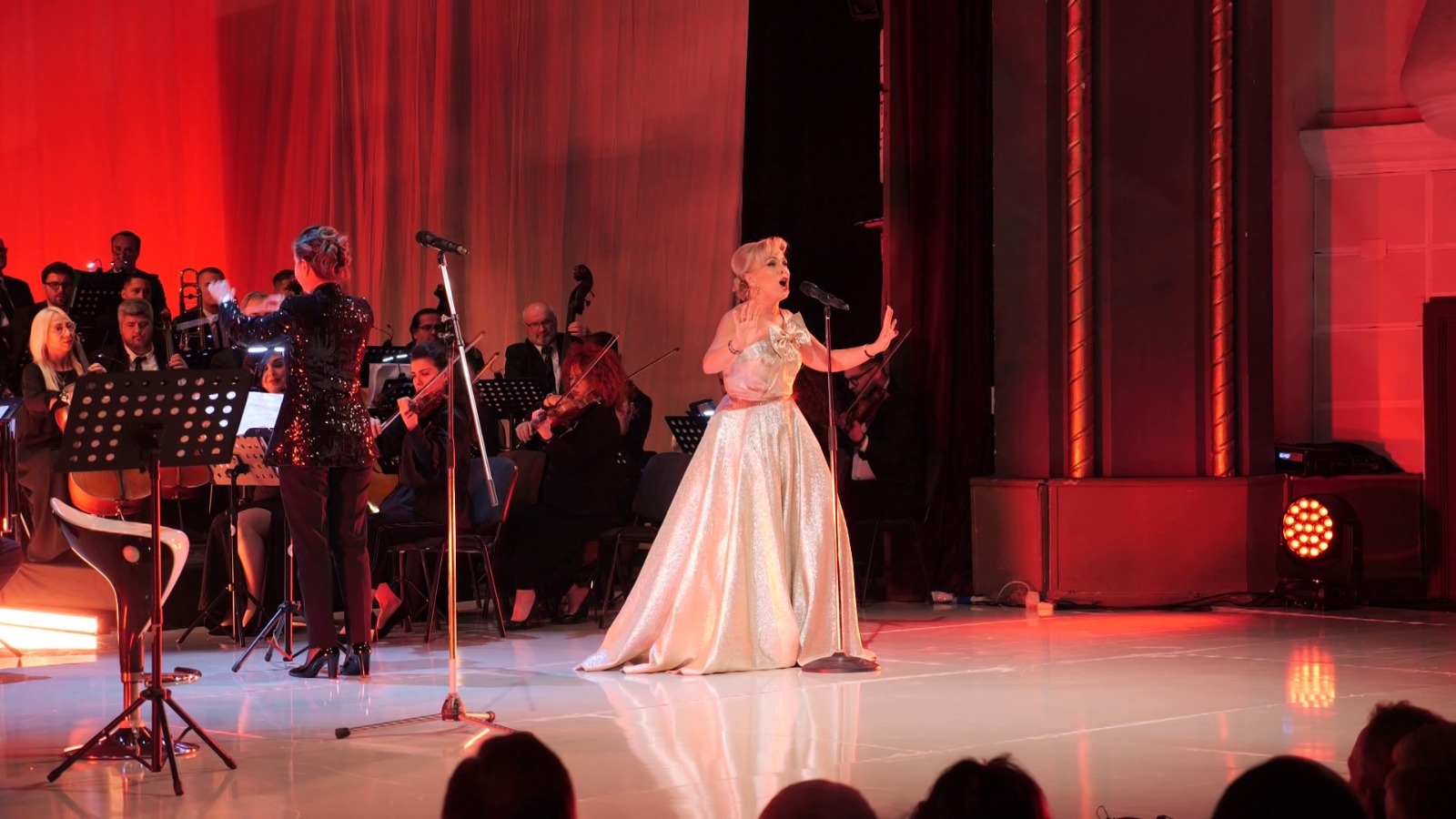 Inva Mula   Voyage  në Shkodër  sopranoja interpreton kryevepra botërore si dhe këngë tradicionale