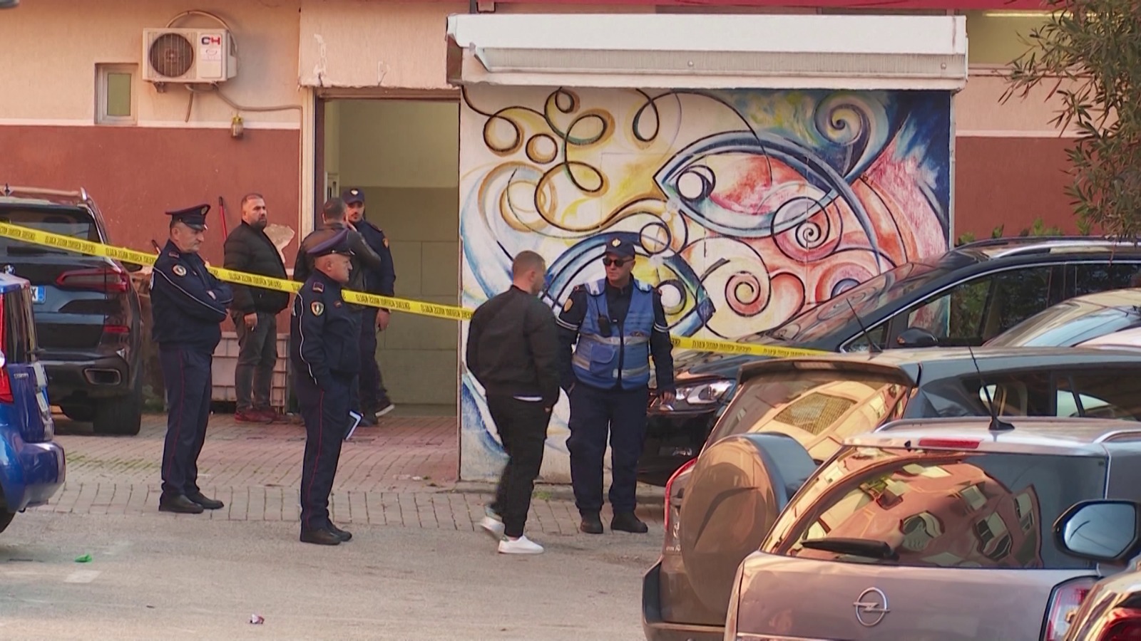 Shtohen konfliktet mes adoleshentëve  psikologët  Nxënësit kopjojnë modelet e gabuara të shoqërisë