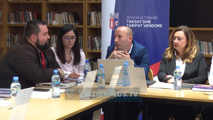 Karta e taksapaguesit në Tiranë, ndihmon bizneset që të shlyejnë në kohë detyrimet