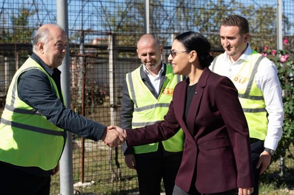 Balluku inspekton “Tirana 2”, OST ka rritur investimet, pritet ndërtimi i linjës nënujore me Italinë