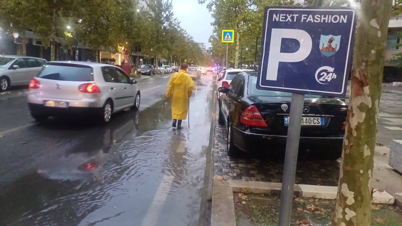 reshje-intensive-ne-vlore-paralajmerohen-qytetaret-tregoni-kujdes-ne-datat-17-dhe-18-nentor