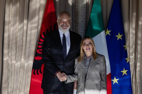 Mbledhja e dy qeverive Shqipëri-Itali, Rama ndan pamjet: Ditë historike për marrëdhëniet ndërkombëtare