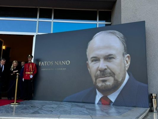 Kush janë dy deputetët që do përfaqësojnë PD në homazhet për Fatos Nanon