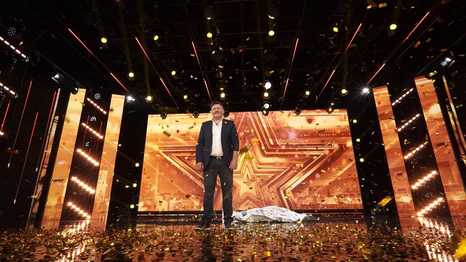 Sot mbrëmja e pestë e  AGT   garë e fortë mes konkurrentëve që do të përballen me gjykimin e jurisë