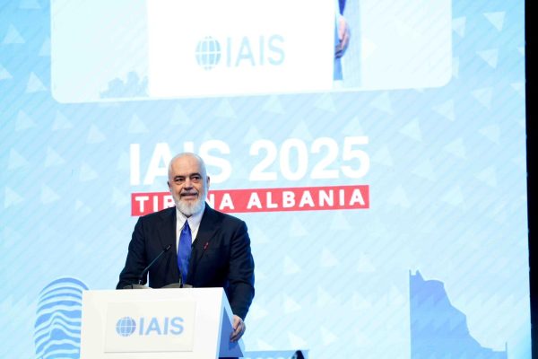 Rama në Konferencën Botërore të Sigurimeve: Sfidat globale kërkojnë zgjidhje novatore dhe bashkëpunim