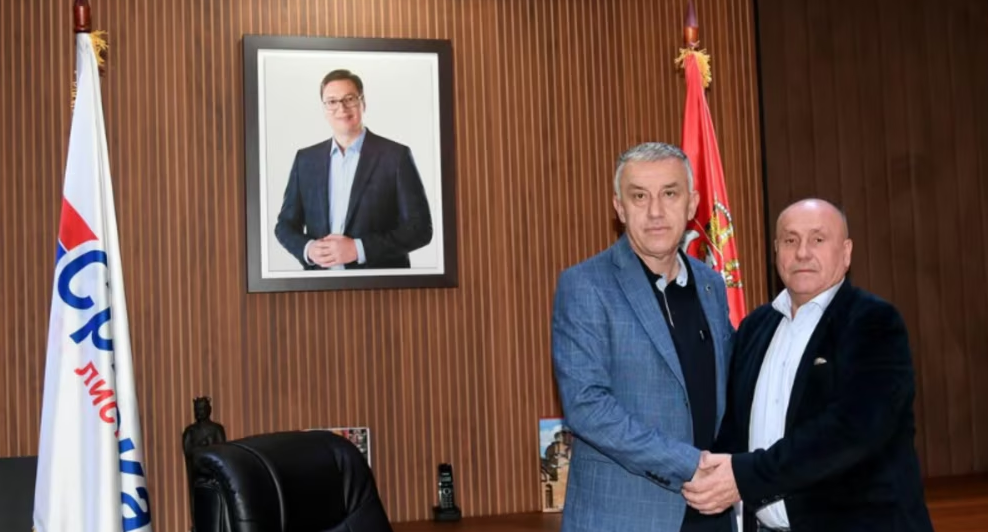 Hoqi dorë nga gara në Kllokot  Serbia e emëron kandidatin kryetar të një komune paralele në Kosovë