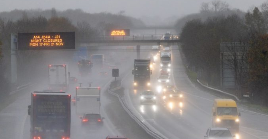 Britania e Madhe në alarm për stuhinë  Claudia 